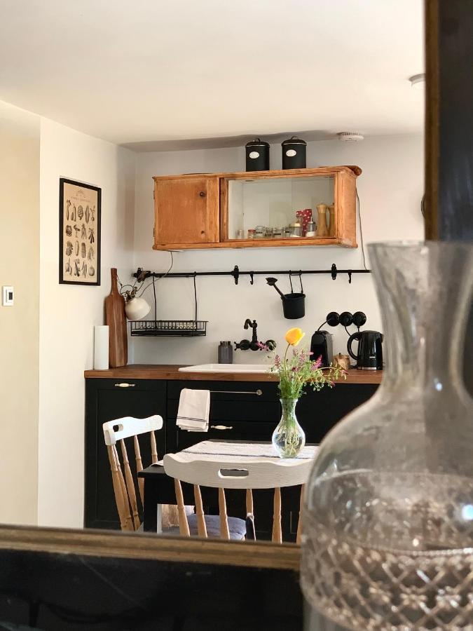 Kisvulkan Nyulontul Mencshely Eksteriør billede